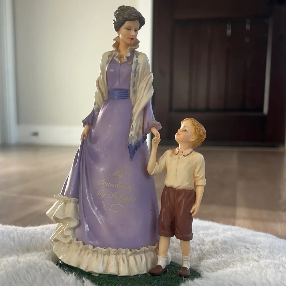 Elegant Purple and Cream Cake Topper with Child